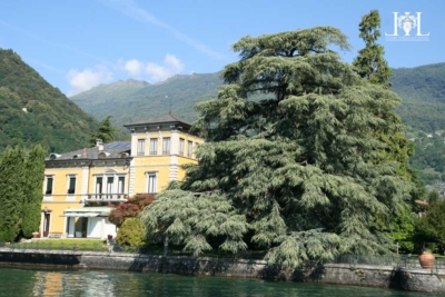 villa_rubini_redaelli_from_lake